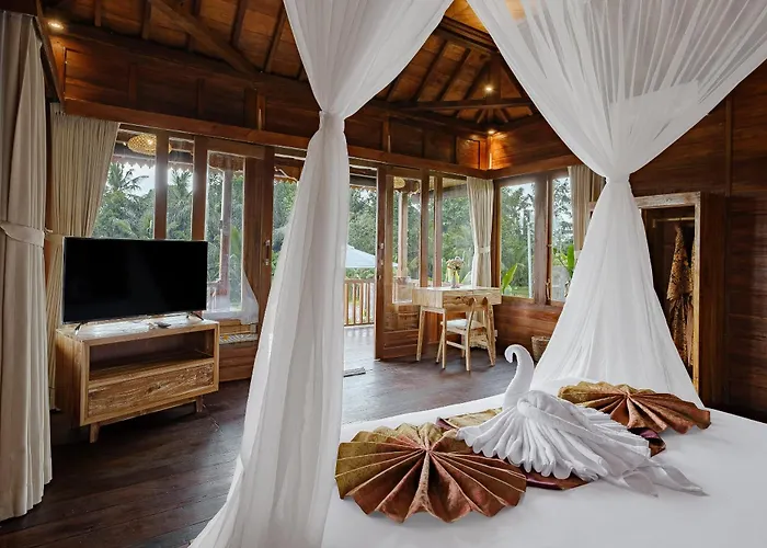 Carik Mesari Tropical Pool Villa