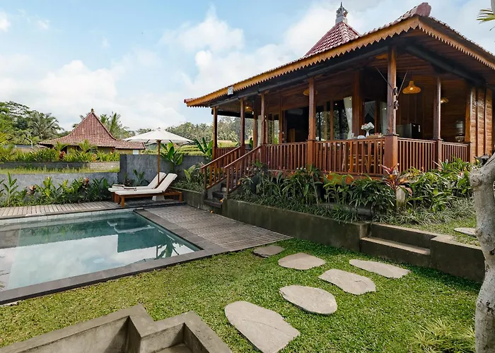 Carik Mesari Tropical Pool Ubud