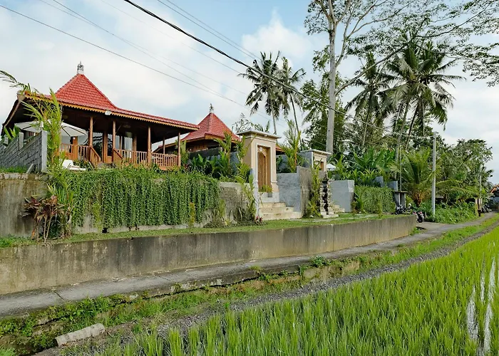 Villa Carik Mesari Tropical Pool Ubud